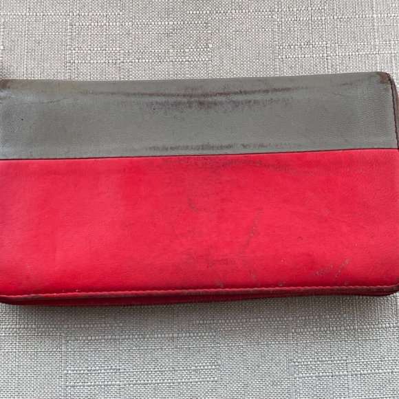 Celine Women Clutch Wallet Card Holder Red/Gray Genuine Leather Zip Around Purse - Picture 3 of 12